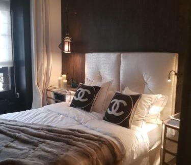 Maison-Royale Apartment | LUXUEUX APPARTEMENT AU COEUR DE GENEVE ,a deux pas du LAC