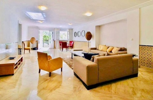 Gammarth Superieur Apartment | Luxurious apartment with garden in Gammarth