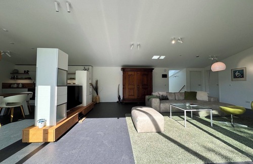 Radolfzell am Bodensee Apartment | Luxuriöse Ferienwohnung "seeblick Deluxe" auf der Halbinsel Mettnau am Bodensee