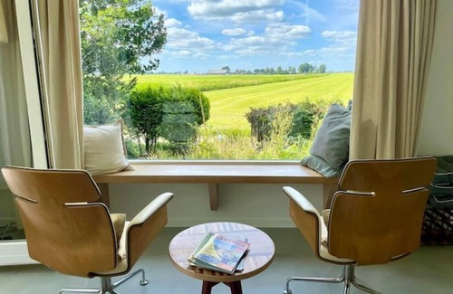 Delfstrahuizen Villa | Luxuriöses Haus de Freule mit Eigenem Anlegeplatz und Badestelle