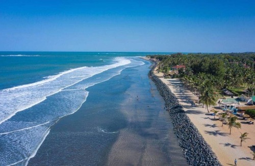 Senegambia Apartment | Luxurious Apartment close to the white sandy Beach of SeneGambia