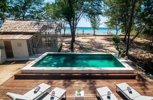Gili Trawangan Villa | LUXURIOUS 4BR Villa, West Coast Of Gili Trawangan! - BEST SNORKELING SPOT!