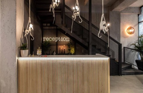 Athens City Centre Apartment | Luxurious 1BR Suite with balcony in Athens