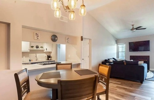 Newark Condo | Luxurious 2-Bed, 2-Bath fully furnished Condo – Perfect in Newark, Delaware