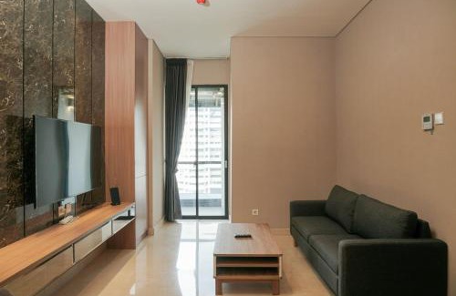 Bendungan Hilir Apartment | Luxurious 2BR at Sudirman Suites Apartment By Travelio