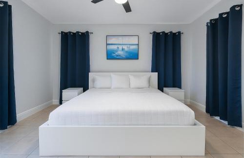 Delray Beach House | Luxurious 3-Bedroom House w Priv Pool Game Room