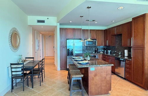 South Padre Island Condo | LUXURIOUS 3 Bedroom Sapphire Condo 2302-on the 23rd Floor- Amazing Views!