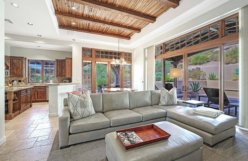 The Rocks Villa | Luxurious 3BR fully staffed Villa w/concierge & clubhouse in Scottsdale Peaks