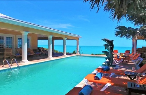 Long Bay Hills Villa | Luxurious 4-12 Bedroom Sandy Beachfront Villa ,24/7 Dedicated Concierge,peloton