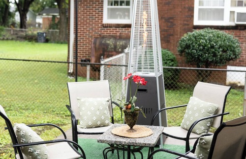 Greensboro House | Luxurious 4-Bedroom Retreat in Greensboro – AC, WiFi, Comfort Guaranteed