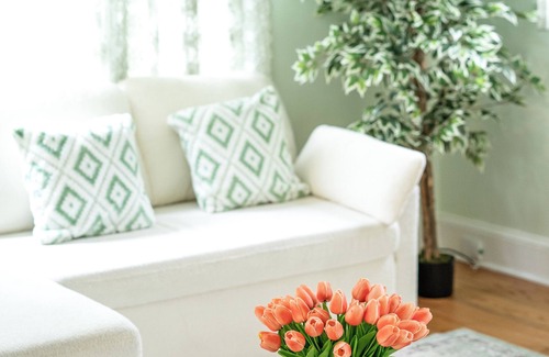 Greensboro House | Luxurious 4-Bedroom Retreat in Greensboro – AC, WiFi, Comfort Guaranteed