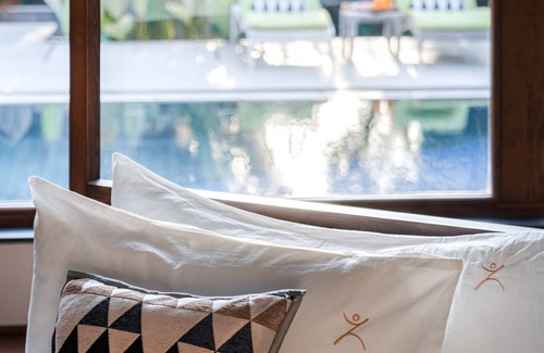 Pilerne Villa | Luxurious 4BHK Private Villa,Pool, Gym, Office, Lounge, Complimentary Breakfast