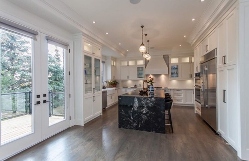 Richmond Hill House | Luxurious 5 bedrooms, 6 bath Custom Home