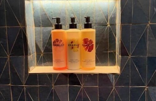 Rayet Other | Luxurious 5-bedroom castle in peaceful Rayet with AC