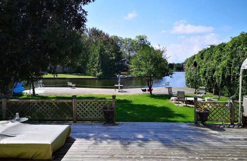 Lagoon City Villa | Luxurious 5 BR/3.5 BA Waterfront Over 5000 SqFt