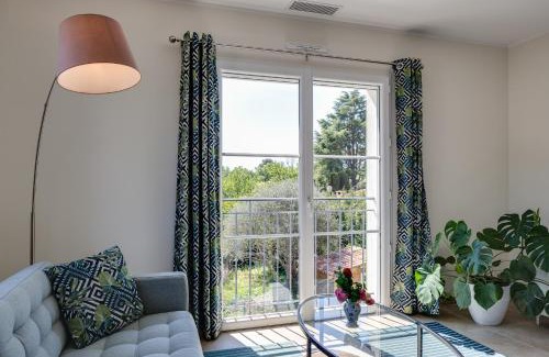 Roquefort-les-Pins Apartment | Luxurious and spacious apartment in the heart of the Côte d'Azur