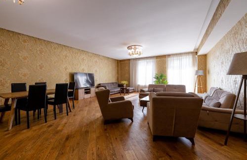 mtatsminda Apartment | Luxurious Apartment In The Central Tbilisi