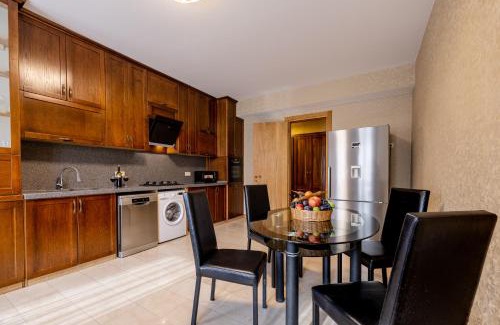 mtatsminda Apartment | Luxurious Apartment In The Central Tbilisi