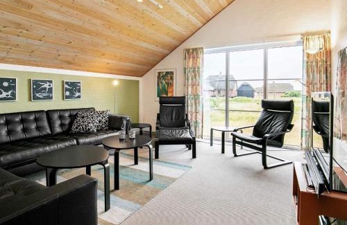 Blavand Strand House | Luxurious Beach Retreat in Blavand-By Traum