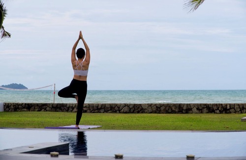 Chakphong Villa | Luxurious Beachfront Pool Villa Experience, Rayong