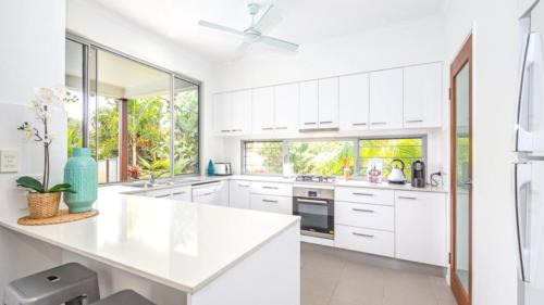 Woorim House | Luxurious Beachside Retreat