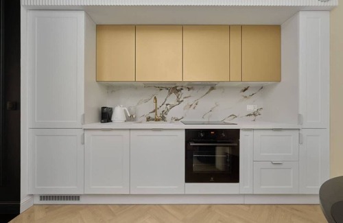 Srodmiescie Apartment | Luxurious Beige Apartment | 13th floor | Wrocław