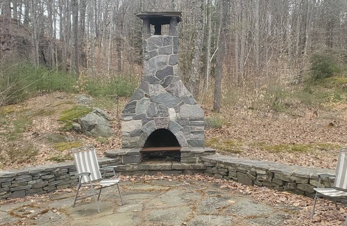 Sanbornton Cabin | Luxurious Cabin in the Woods