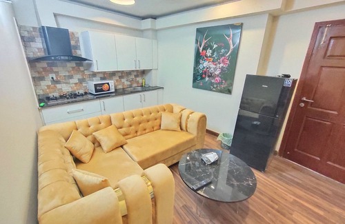 Islamabad Apartment | Luxurious & Cozy 1BHK Apartment,WiFi+Smart TV