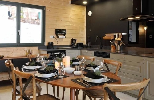 Voinemont Cottage | Luxurious Eco-friendly Retreat—Spa, Designer Decor, Near Nancy