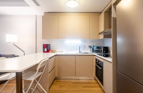 Maslak Apartment | Luxurious Flat with City View in Maslak