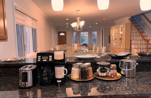 Palisades Park House | Luxurious Home by New York City 20min to Manhattan