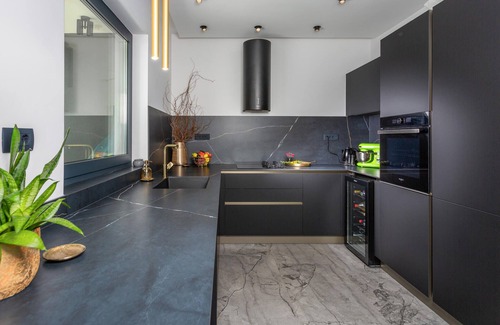 Bakarac House | Luxurious home in Bakarac