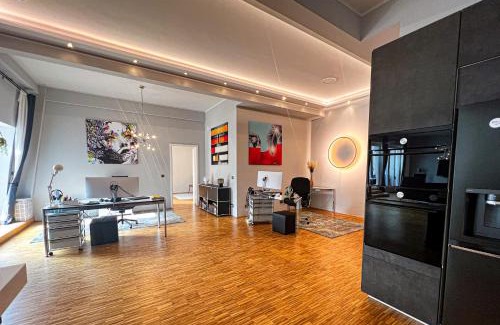 Friedrichshain-Kreuzberg Apartment | Luxurious, huge designer Loft, central Kreuzberg