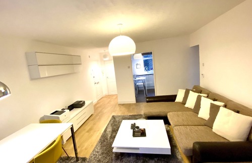 Shortlands House | Luxurious Living in the Heart of Bromley