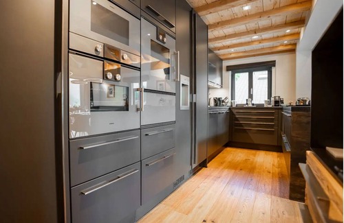 Zermatt Apartment | Luxurious Living with the views to the Matterhorn