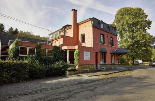 Lorce Villa | Luxurious Mansion in Stoumont with Indoor Pool