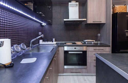 Dafni Apartment | Luxurious Modern Apt in Dafni by MPS
