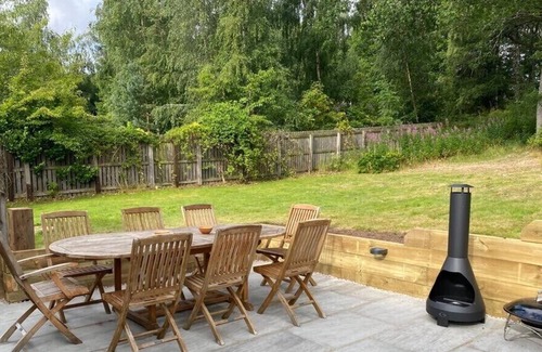 Kincraig House | Luxurious modern cottage with oak garden in Cairngorm National Park