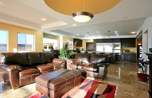 Salsipuedes House | Luxurious Oceanfront Villa Perfect for Large weddings, family group and Retreat
