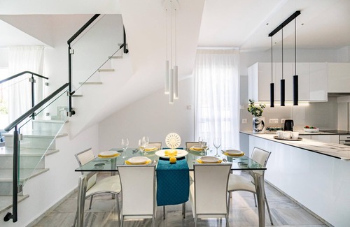Paphos Apartment | Luxurious ONE Maisonette by Ezoria Villas