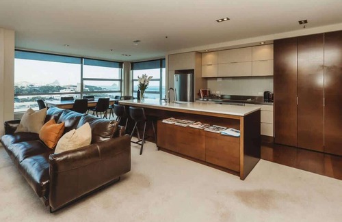 New Plymouth CBD Apartment | Luxurious Penthouse with Stunning Views