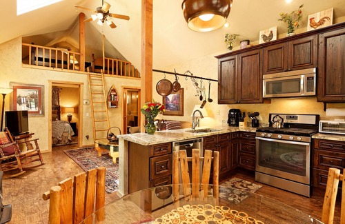 Basalt Cabin | Luxurious Riverfront Cabin on the Frying Pan River - 1 block to Basalt