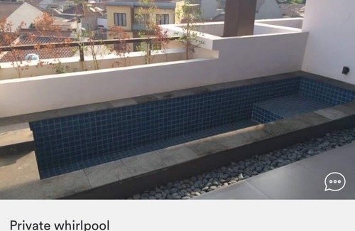 Old Jakarta House | Luxurious Rooftop Private Room for 2 pax