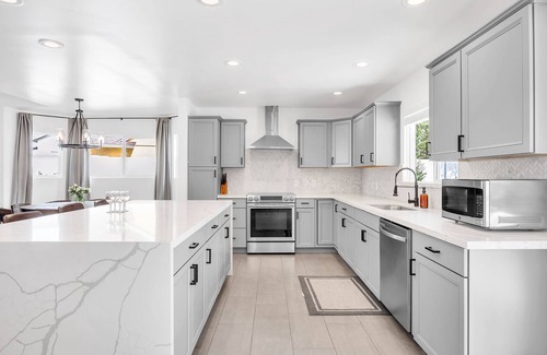 Kierland House | Luxurious Scottsdale Retreat for 2+ Families & Large Groups | Pool & Hot Tub