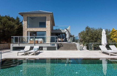 Tersanas Villa | luxurious sea front villa with private swimming pool