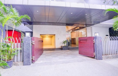 Sakinaka House | Luxurious Stays at Times Square Le Western Mumbai