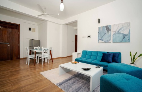 Wellawatta North Apartment | Luxurious three bedroom studio apartment in Colombo
