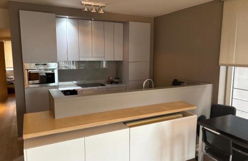 Rogier Apartment | Luxurious Two Bedroom Apartment