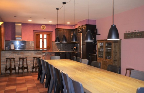 Olost House | Luxurious villa of high standard with room for 20 persons. Large garden & pool