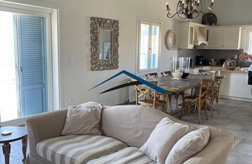 Kea Villa | Luxurious Villa on the waterfront with a pool and direct access to the sea